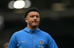 切尔西决定放弃桑乔转会，将支付500万镑违约金，球员未来去向引关注