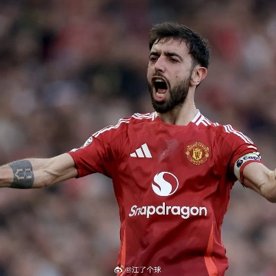 镜报独家，曼联全面开放转会市场，仅B费等四球星非卖品，红魔未来蓝图再起波澜