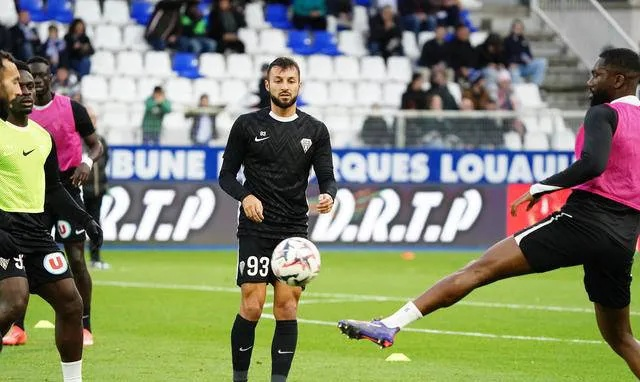 焦点战回顾05月18日甲第34轮，巴黎圣日耳曼VS欧塞尔 全场录像解析及精彩瞬间